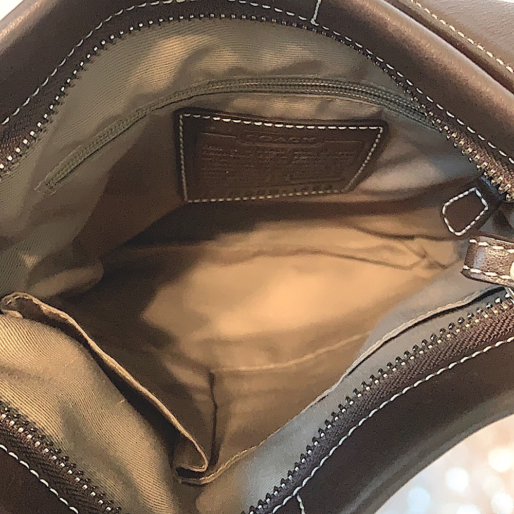 Coach Chocolate Brown Shoulder Bag - Picture 9 of 9